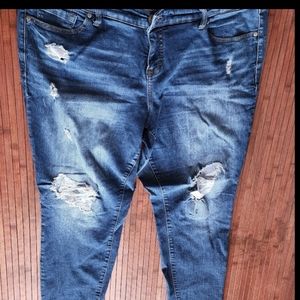 Torrid boyfriend jeans sz18